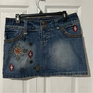 Western Denim Bank embellished studs embroidered design mini jean skirt size 30